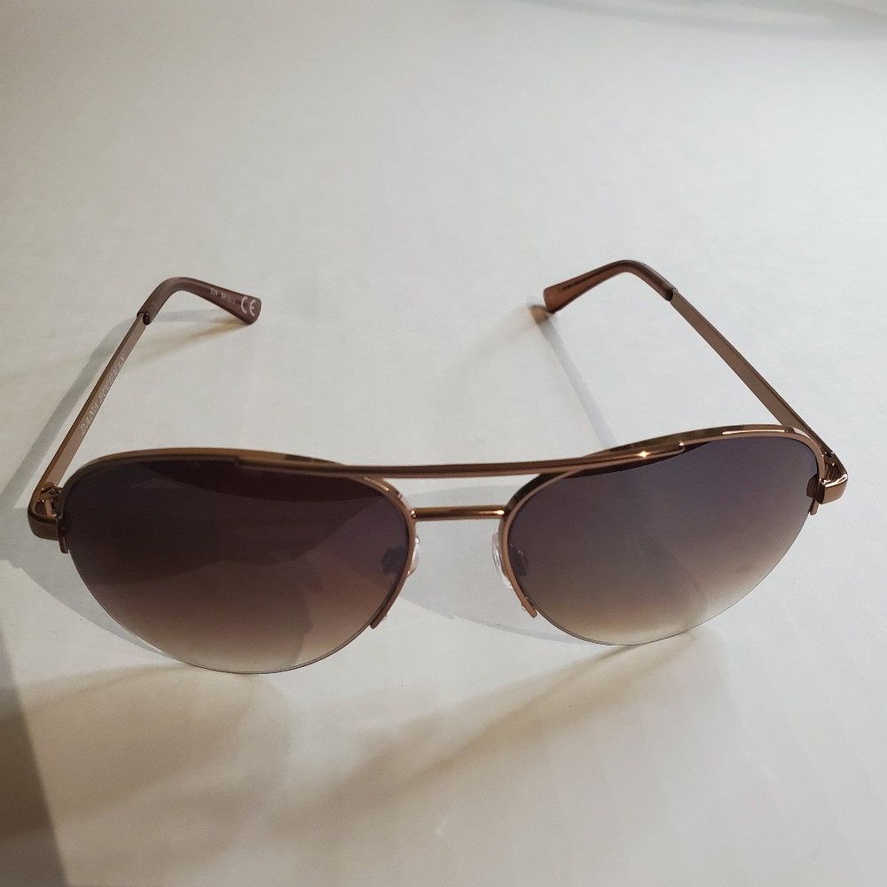 Dana Buchman Aviator sunglasses sb2 - Picture 2 of 8